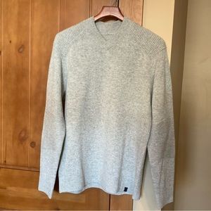 Men's Kit and Ace Grey Cashmere
Sweater Large
